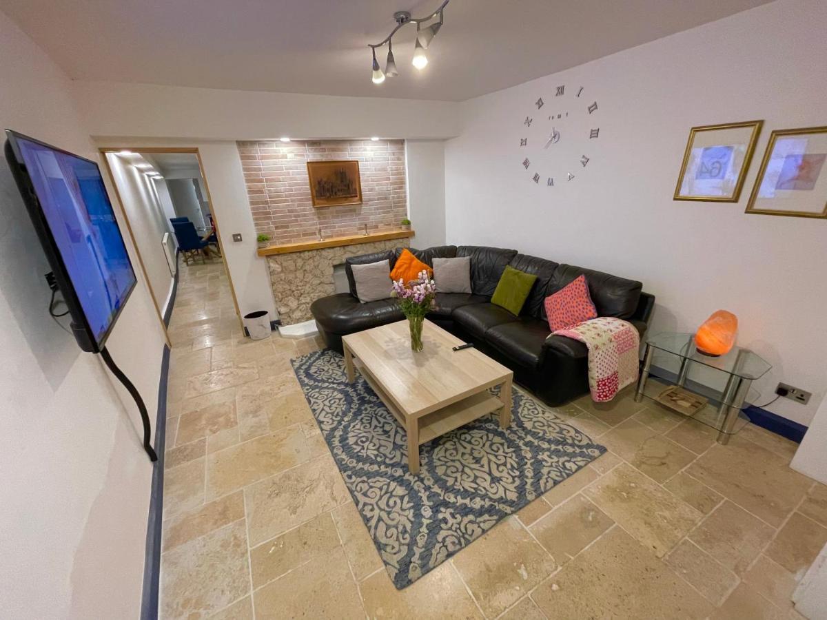 2 Bedroom Cottage Gloucester City Center Kültér fotó