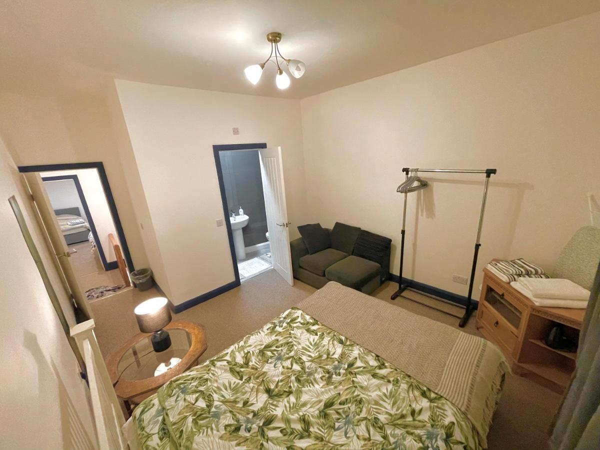 2 Bedroom Cottage Gloucester City Center Kültér fotó